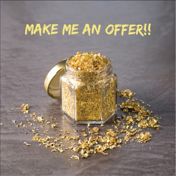 Closet Clear Out … MAKE ME AN OFFER!!! - Picture 3 of 5